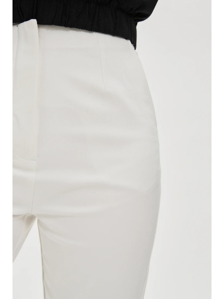 Moodo Bílé rybičkové kalhoty Moodo