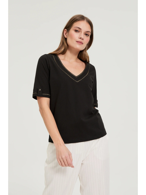 Moodo Halenka s výstřihem do "V" černá Moodo