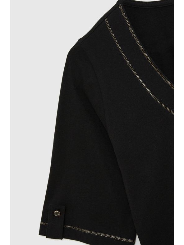 Moodo Halenka s výstřihem do "V" černá Moodo