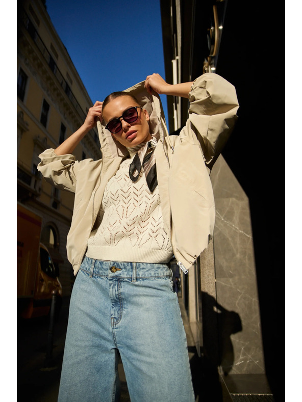 Moodo Tenká bunda s kapucí béžová Moodo