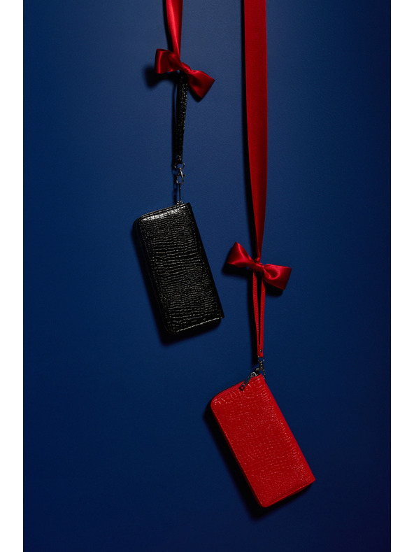 Moodo Peněženka se závěskem černá Moodo