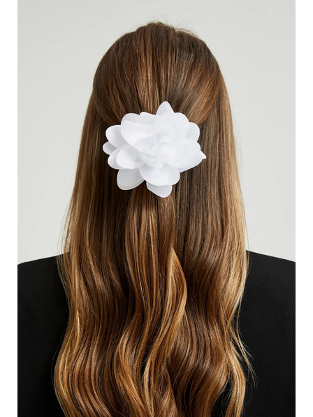 Moodo Brož s materiálovým květem bílá Moodo