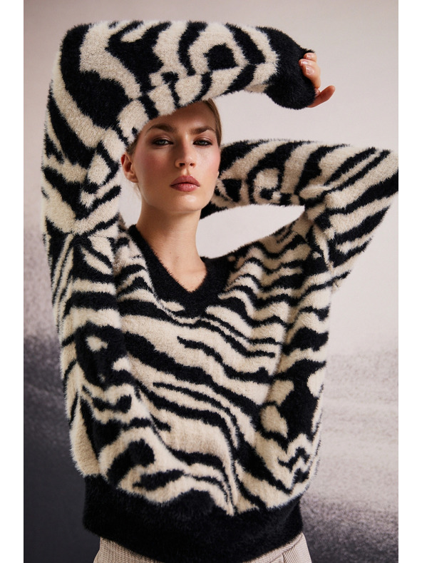 Moodo Vzorovaný svetr černý Moodo