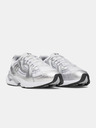 Under Armour Unisexové boty Under Armour UA Sola-WHT