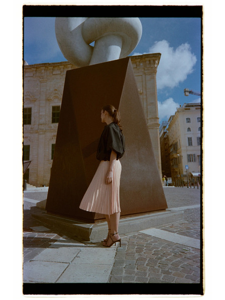 Moodo Plisovaná sukně béžová Moodo