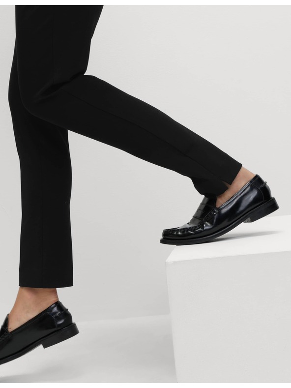 Marks & Spencer Kalhoty úzkého střihu ke kotníkům Marks & Spencer černá