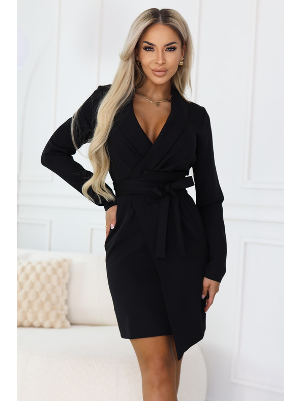 numoco Elegantní saková šaty s páskem a asymetrickým lemem - černé