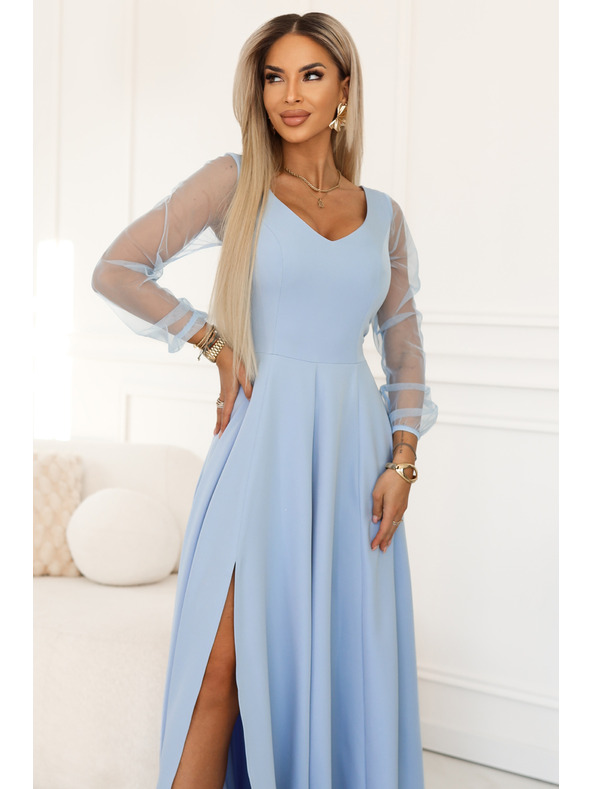 numoco LORETTA Jedinečné dlouhé šaty s týlovými rukávy a výstřihem - světle modré