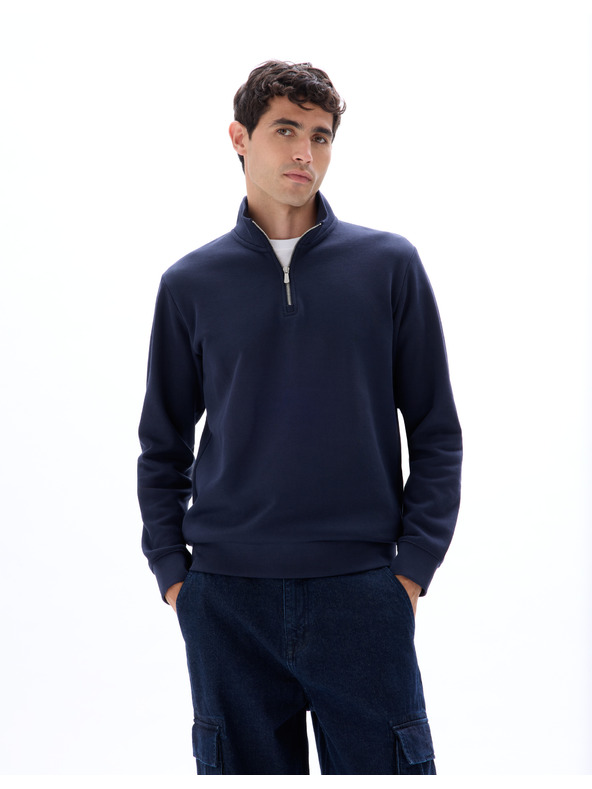 Celio Mikina Metreuk se stojáčkem