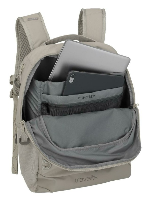 Travelite Batoh Travelite Venture Line Backpack M Sand