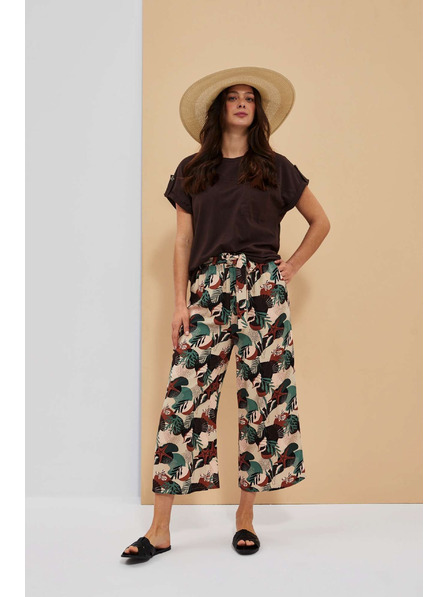 Moodo Pískový slaměný klobouk se širokým okrajem ozdobený mušlemi Moodo