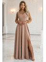 numoco LORETTA Jedinečné dlouhé šaty s týlovými rukávy a výstřihem - béžové
