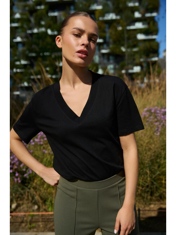 Moodo Bavlněná halenka s výstřihem do V černá Moodo