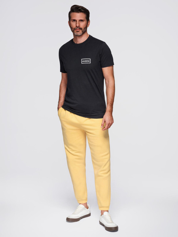 Ombre Clothing Pánské pletené tričko s potiskem a střihem REGULAR - černé V2 OM-TSPT-0231 Ombre Clothing