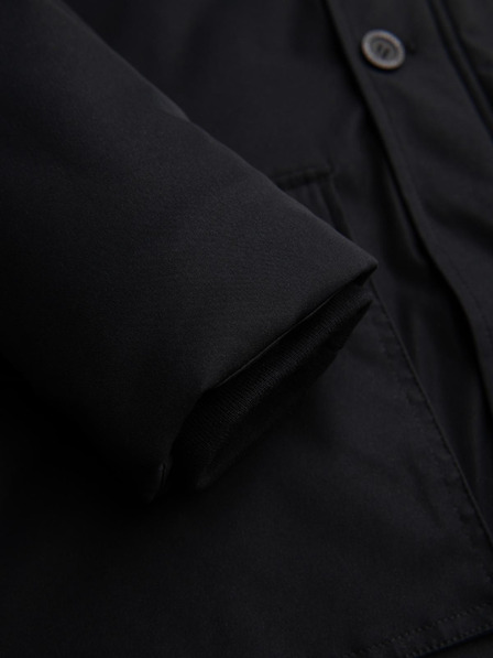 Ombre Clothing Elegantní pánská parka s kapsami a kapucí - černá V1 OM-JAPJ-0287 Ombre Clothing