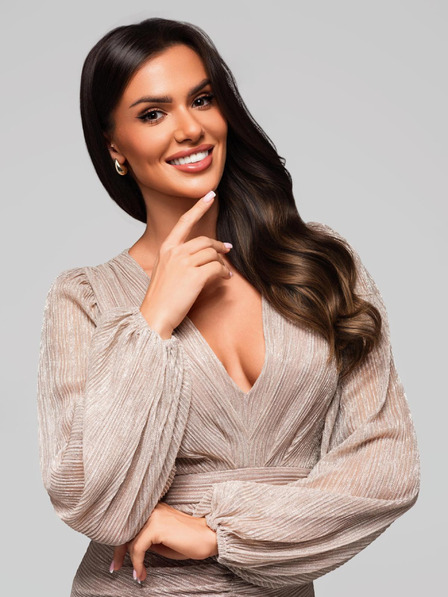 Edoti Dámské mini šaty s dlouhými rukávy a výstřihem do V RUBI DLR195 - stříbrné EDOTI