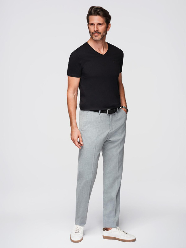 Ombre Clothing Černé pánské tričko s véčkovým výstřihem Ombre Clothing