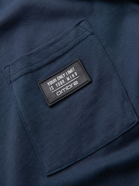 Ombre Clothing Tmavě modré pánské tričko s kapsičkou Ombre Clothing