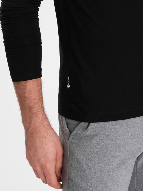 Ombre Clothing Černé pánské tričko s véčkovým výstřihem Ombre Clothing