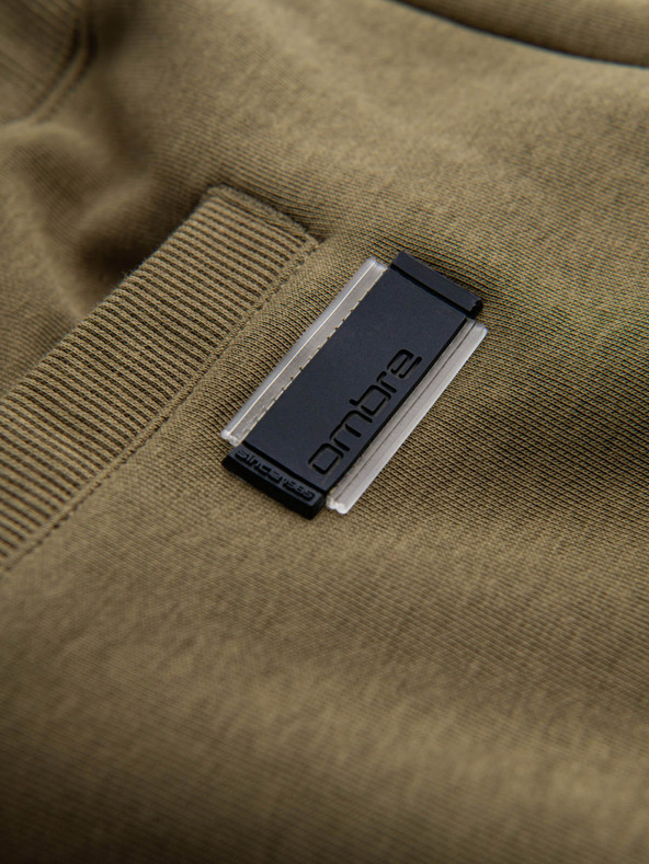 Ombre Clothing Zelené pánské basic teplákové kraťasy Ombre Clothing