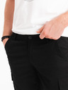 Ombre Clothing Černé pánské cargo kraťasy Ombre Clothing