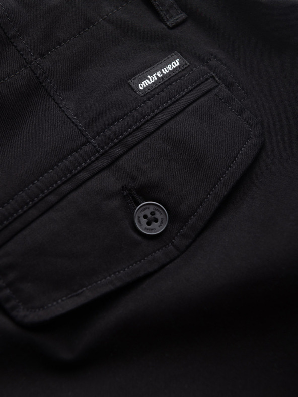 Ombre Clothing Černé pánské cargo kraťasy Ombre Clothing