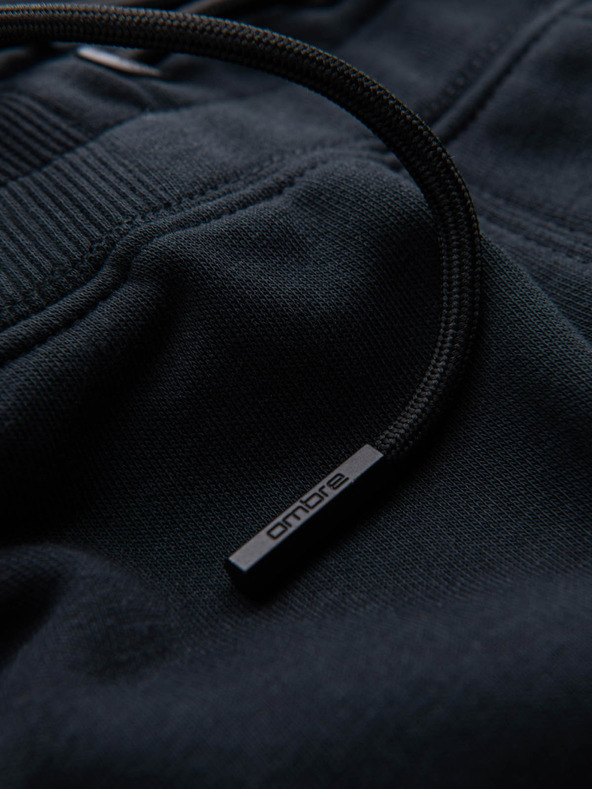 Ombre Clothing Černé pánské basic teplákové kraťasy Ombre Clothing