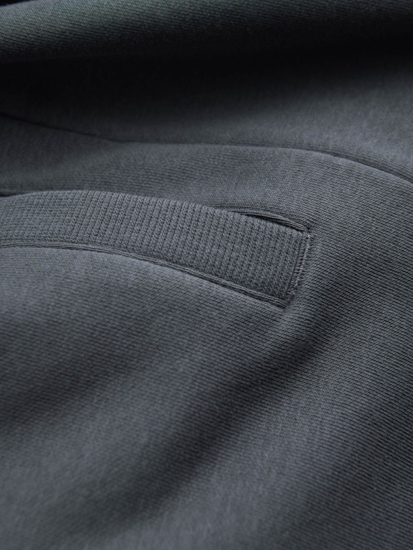 Ombre Clothing Šedé pánské basic teplákové kraťasy Ombre Clothing