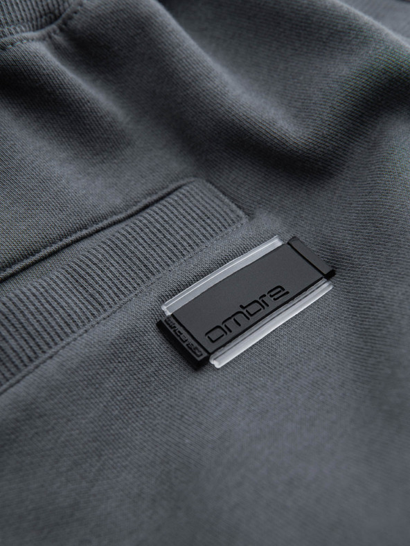 Ombre Clothing Šedé pánské basic teplákové kraťasy Ombre Clothing