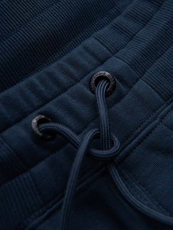 Ombre Clothing Tmavě modré pánské basic teplákové kraťasy Ombre Clothing