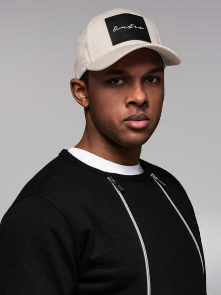 Ombre Clothing Pánská kšiltovka s velkou nášivkou krémová Ombre Clothing