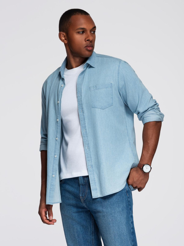 Ombre Clothing Pánská džínová košile s vyšívanou kapsou - světle modrá Ombre Clothing