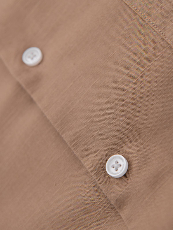 Ombre Clothing Pánská plátěná košile se stojáčkem a kapsou REGULAR FIT - světle hnědá