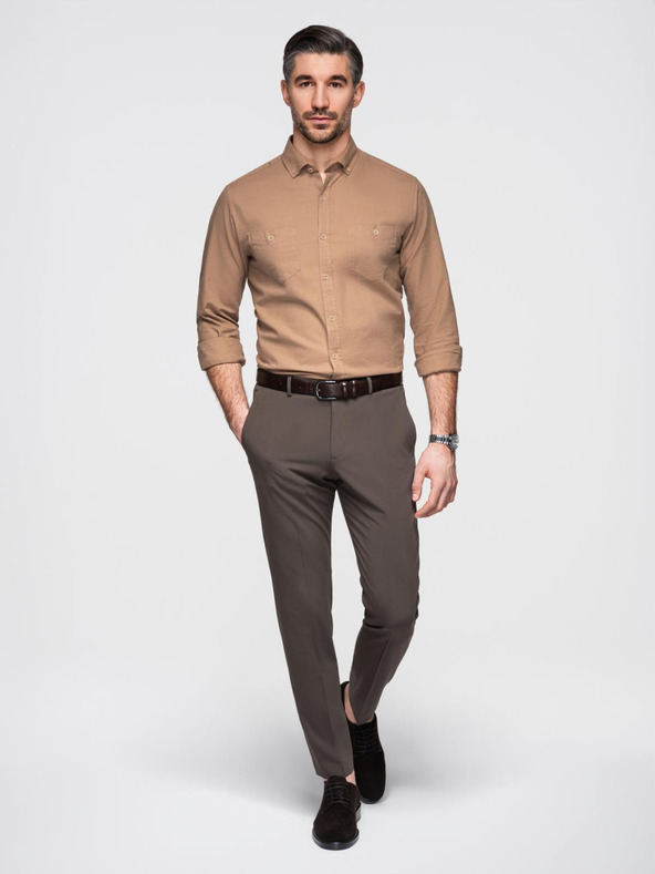Ombre Clothing Pánská lněná košile s klasickým límcem a kapsami REGULAR FIT - světle hnědá