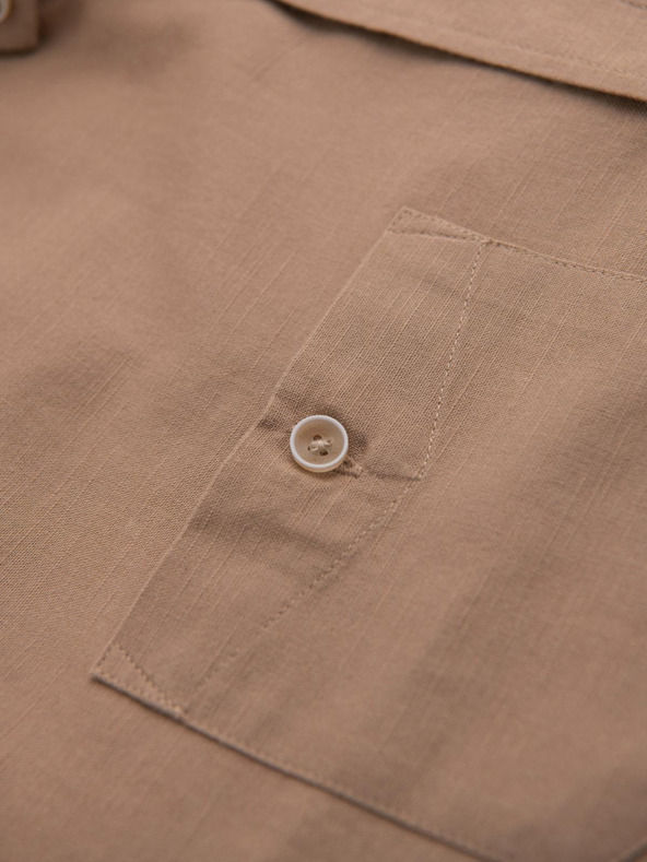 Ombre Clothing Pánská lněná košile s klasickým límcem a kapsami REGULAR FIT - světle hnědá