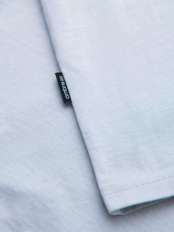 Ombre Clothing Pánské klasické bavlněné tričko BASIC s výstřihem - světle šedé