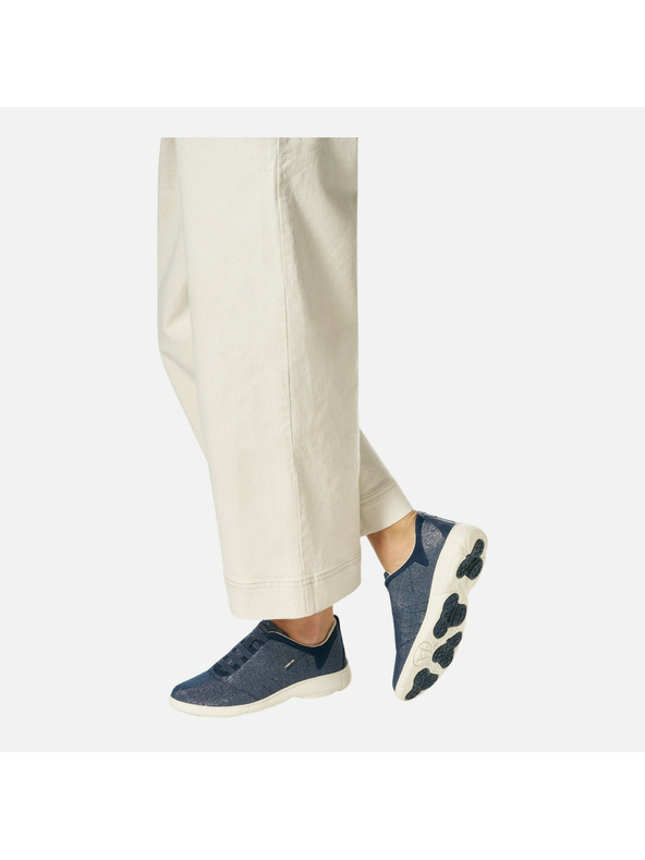 Geox Tmavě modré dámské tenisky Geox Nebula 2.0