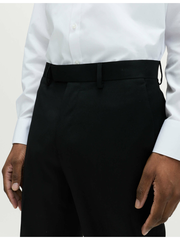 Marks & Spencer Oblekové kalhoty klasického střihu Marks & Spencer černá