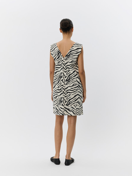 Sofie Schnoor Krémové šaty se zvířecím zvorem OLYMPESW