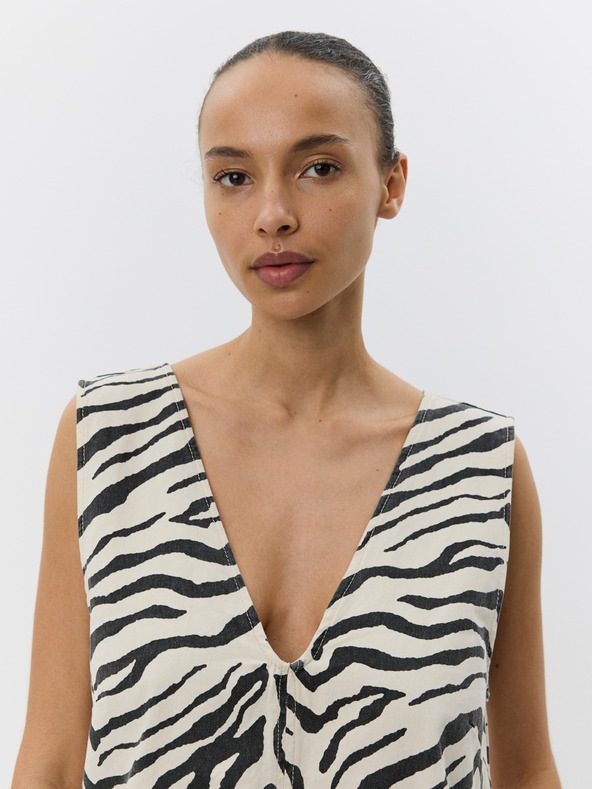 Sofie Schnoor Krémové šaty se zvířecím zvorem OLYMPESW