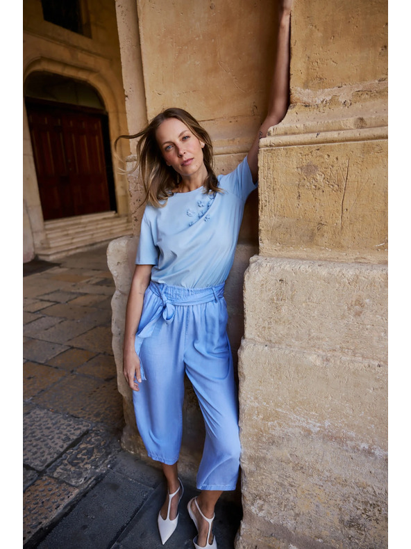 Moodo Bavlněná halenka s aplikací světle modrá Moodo