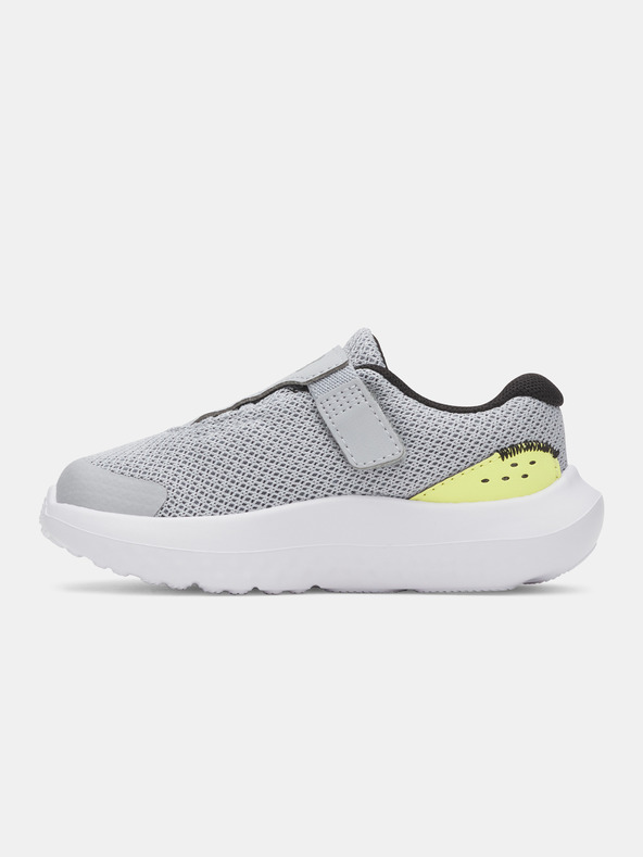 Under Armour Chlapecké boty Under Armour UA BINF Surge 4 AC