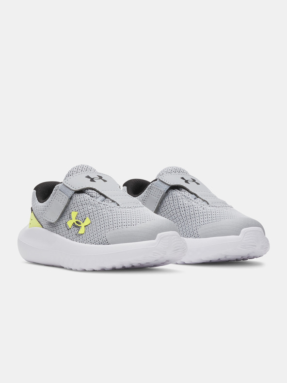 Under Armour Chlapecké boty Under Armour UA BINF Surge 4 AC