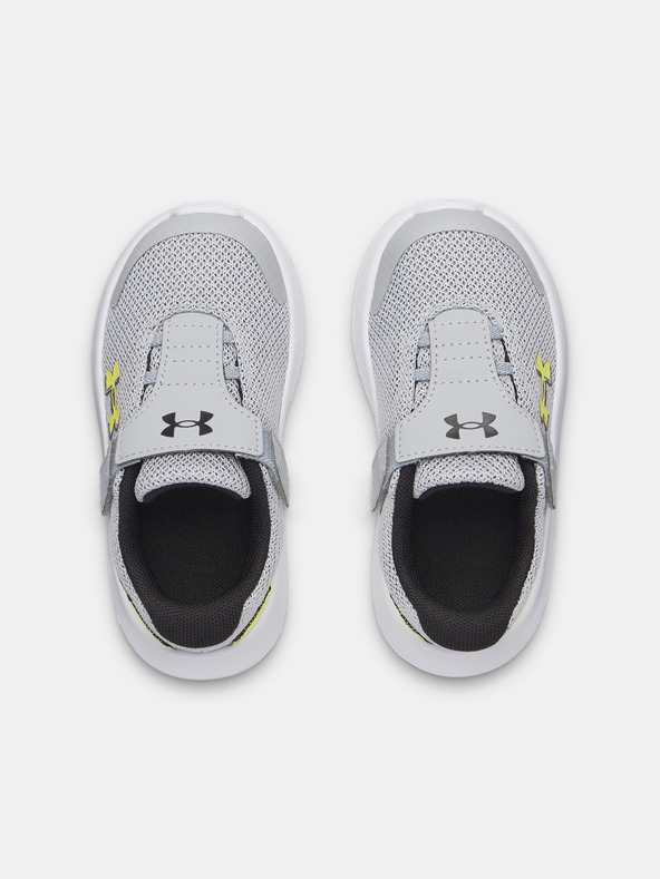 Under Armour Chlapecké boty Under Armour UA BINF Surge 4 AC