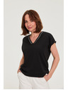 Moodo Bavlněné tričko s výstřihem do véčka černé Moodo