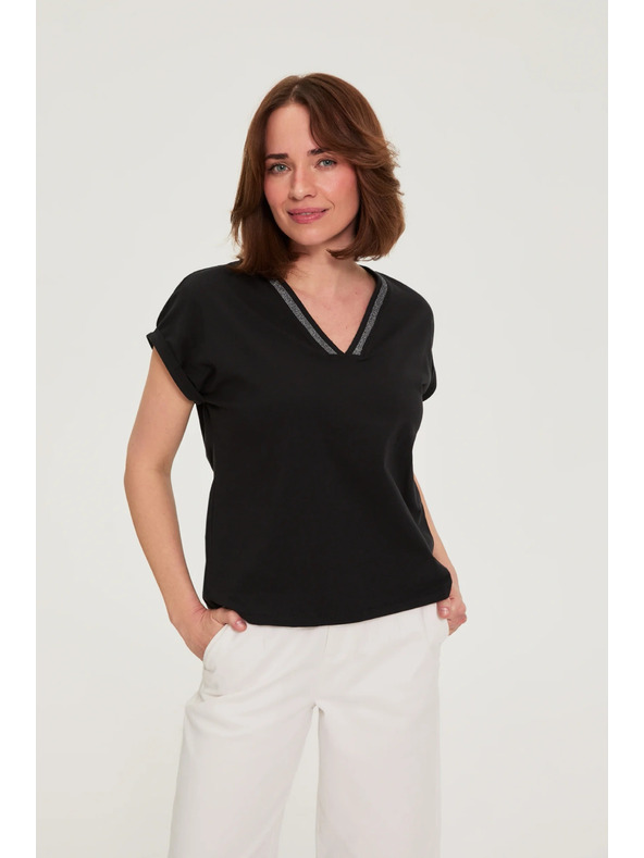 Moodo Bavlněné tričko s výstřihem do véčka černé Moodo