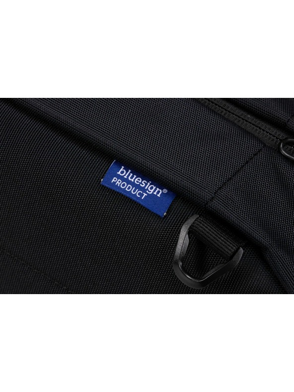 Thule Thule Subterra 2 hybridní cestovní taška/batoh TSBB401 - černá