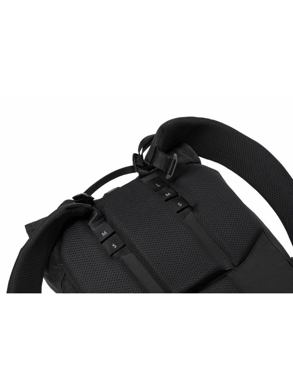 Thule Thule Paramount Commuter batoh 20 l TPBBP320 - černý