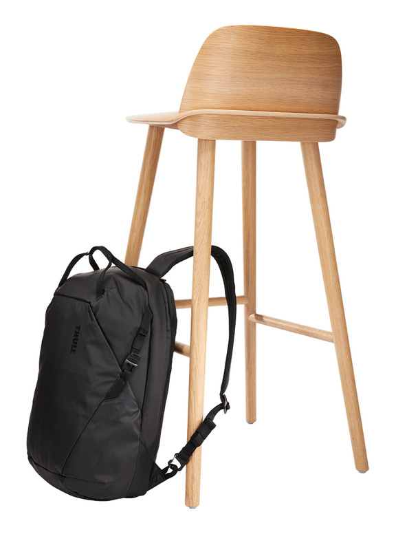 Thule Thule Tact batoh 16 l TACTBP114 - černý