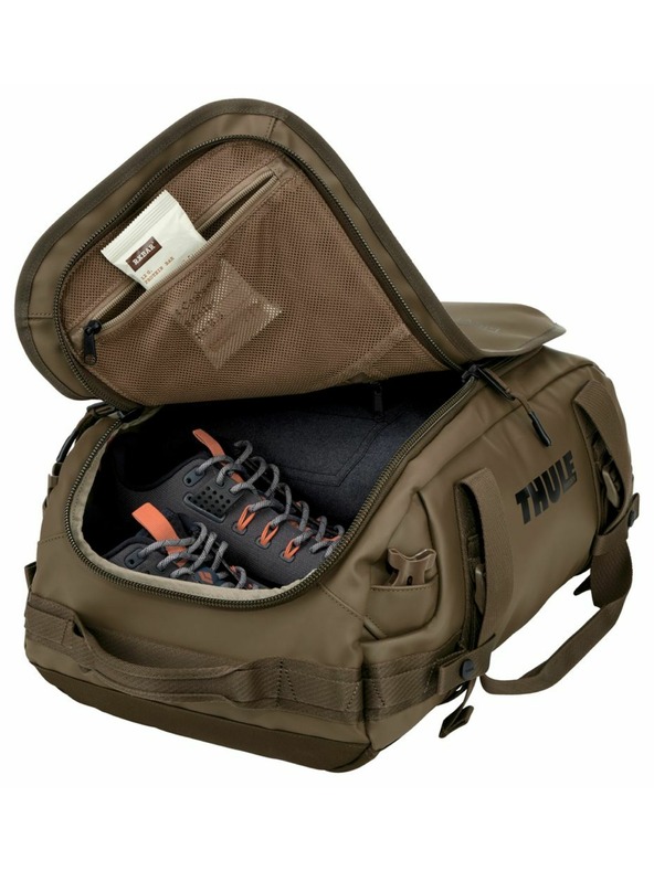 Thule Thule Chasm S sportovní taška 30 L TDSD301 - Deep Khaki